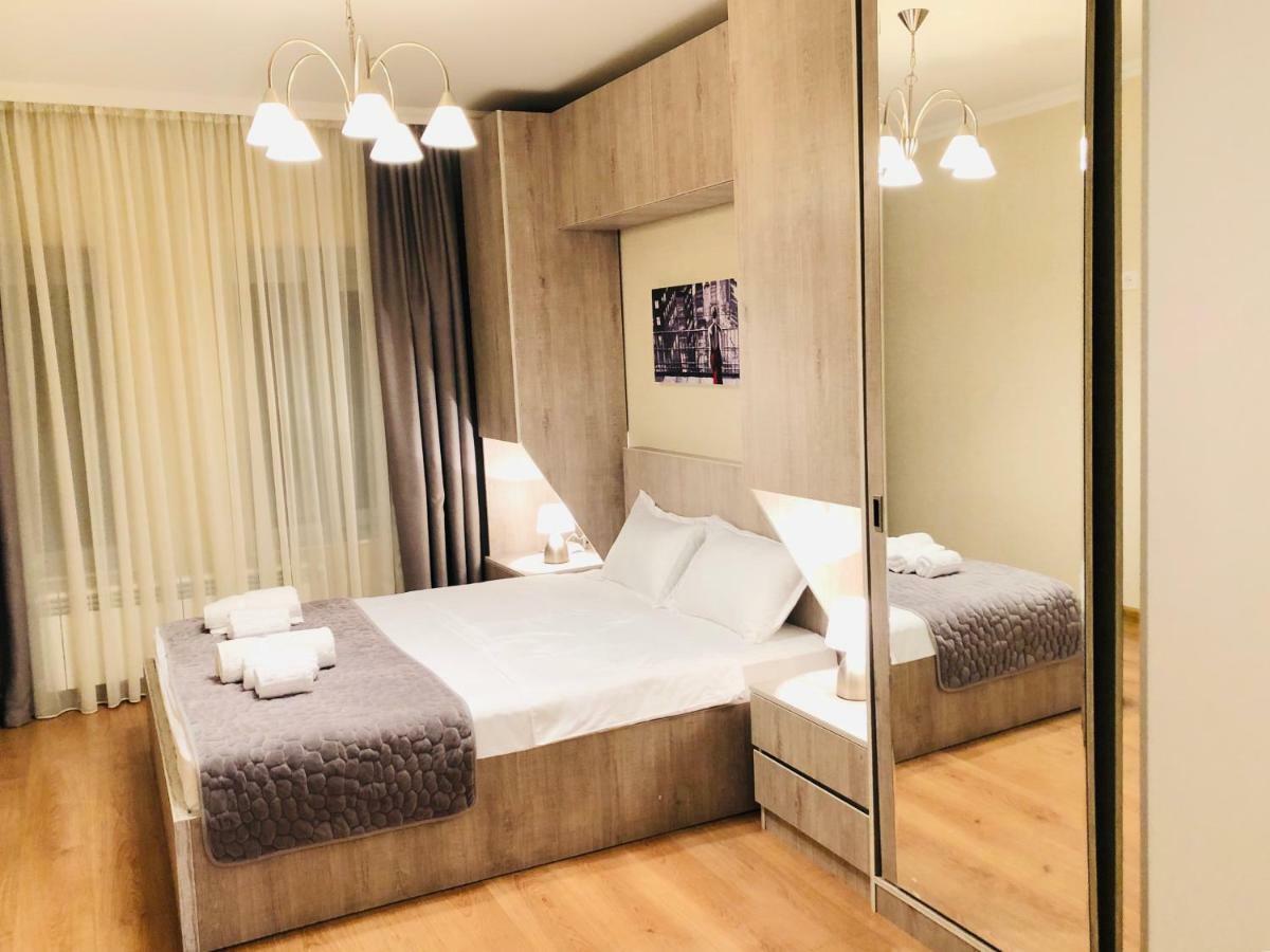Tatishvili 18 Tbilisi Esterno foto